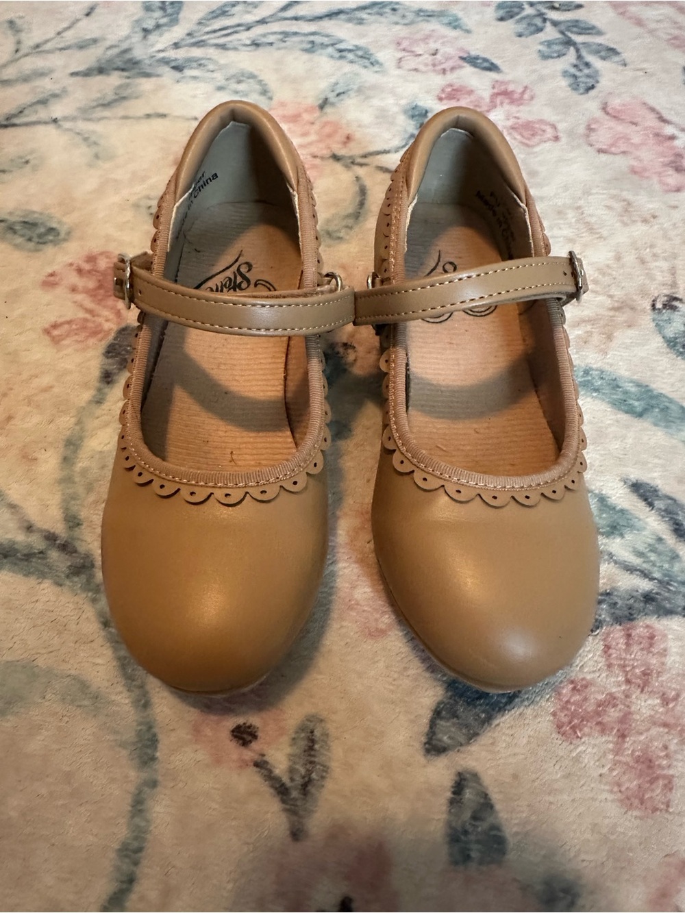 Girls' Tap Shoes
